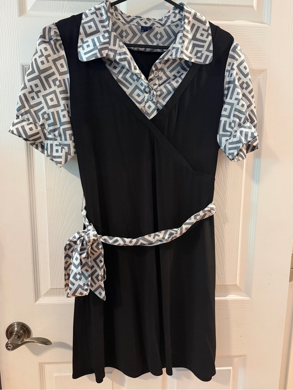 Reitmans Black Midi Dress with Geometric Gray-White Accents